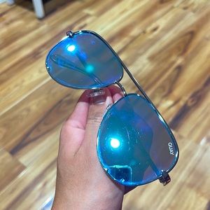 Great condition pool blue silver oversized aviators sunglasses